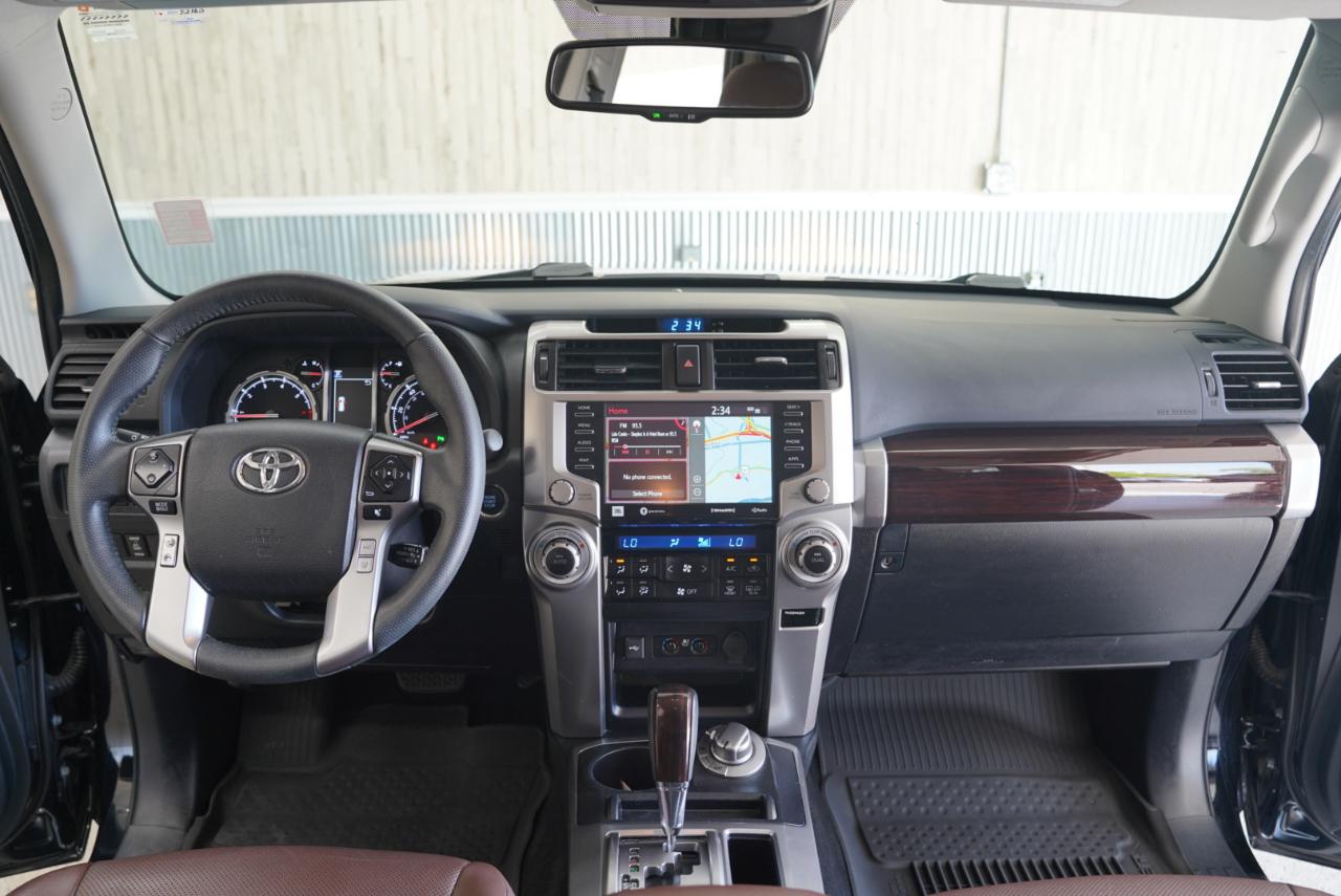 Toyota 4Runner Limited 4WD 2021