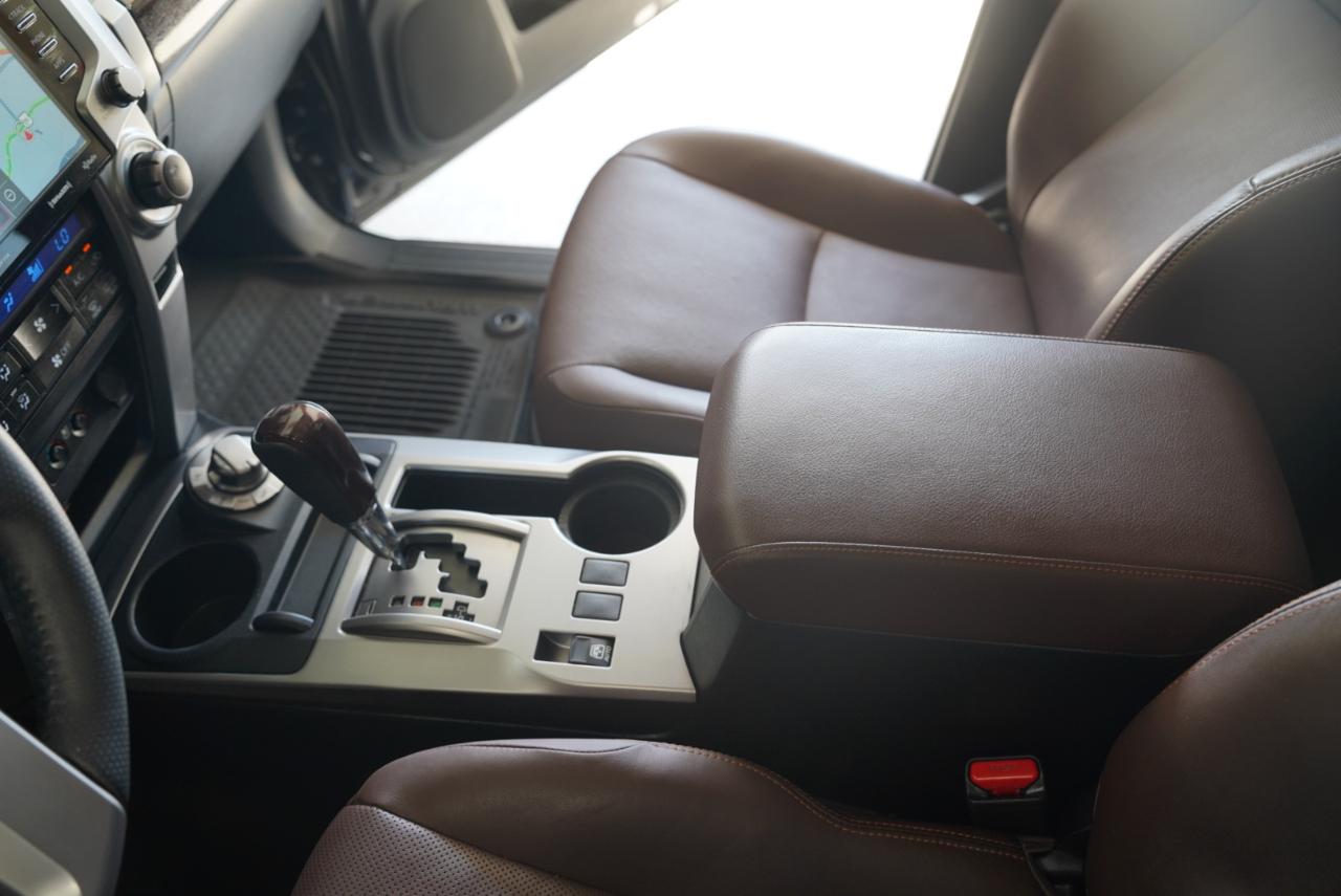 Toyota 4Runner Limited 4WD 2021