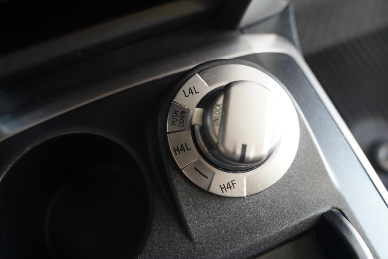 Toyota 4Runner Limited 4WD 2021