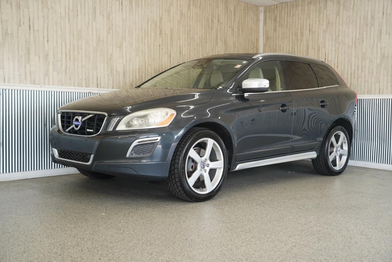Volvo XC60 AWD 4dr 3.0L 2012