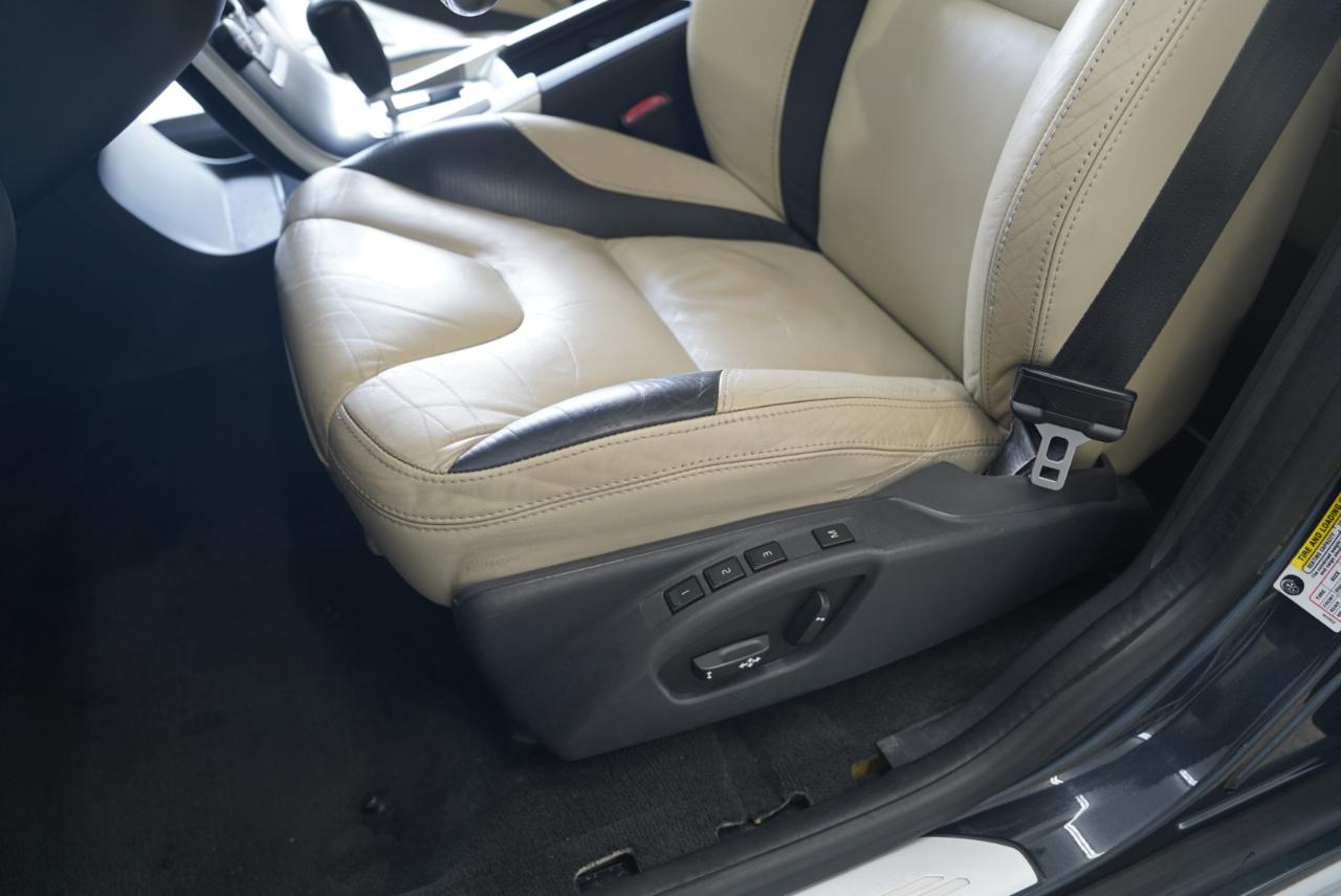Volvo XC60 AWD 4dr 3.0L 2012