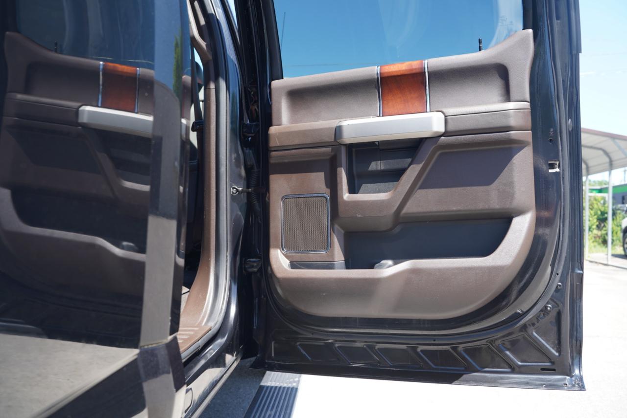 Ford Super Duty F-350 SRW  2021
