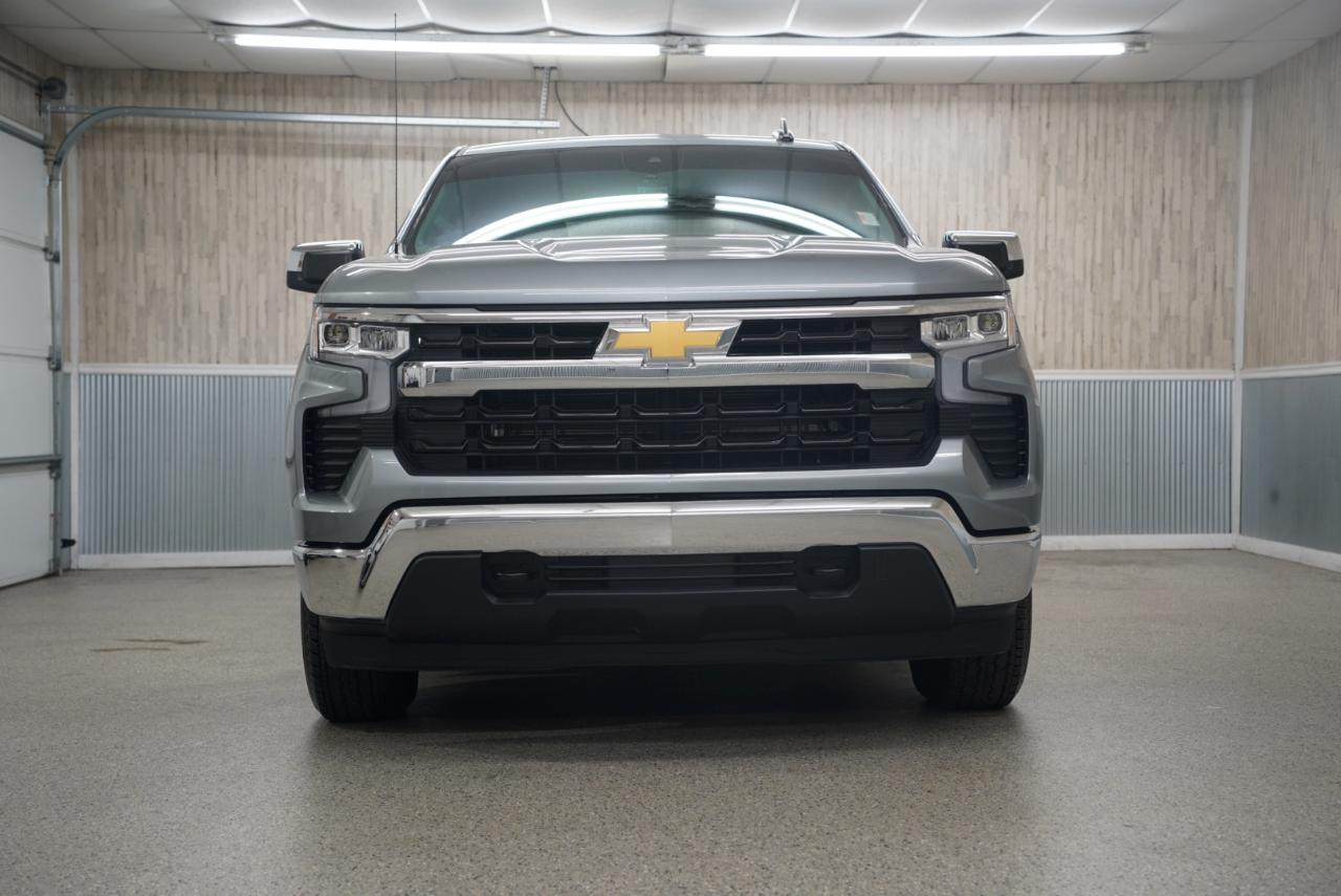 Chevrolet Silverado 1500 4WD Crew Cab 147" LT w/1LT 2025