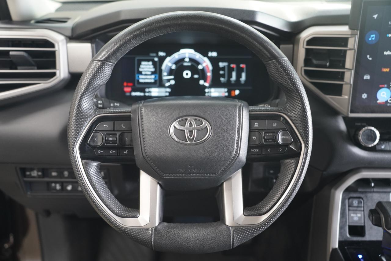 Toyota Tundra 4WD  2024