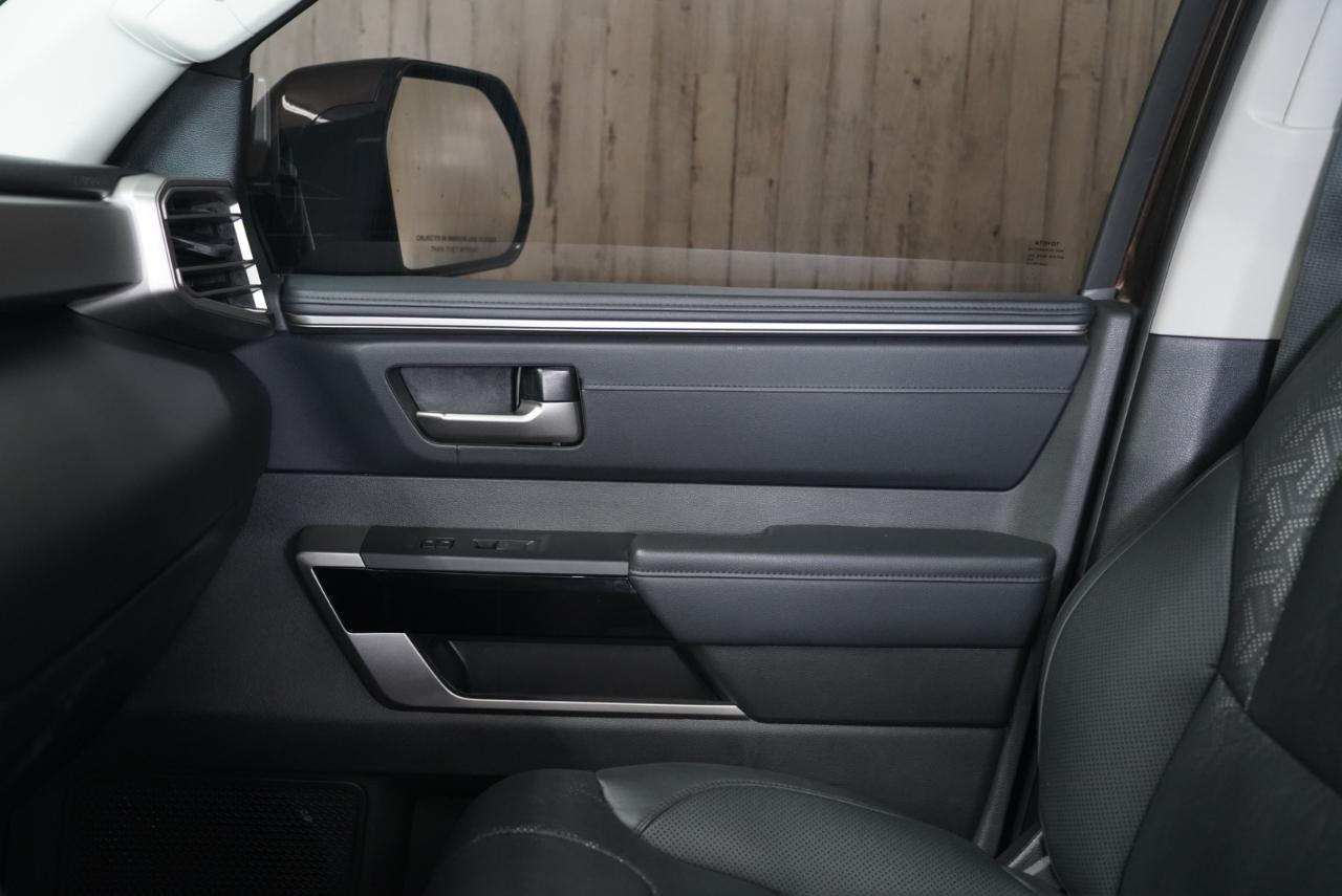 Toyota Tundra 4WD  2024