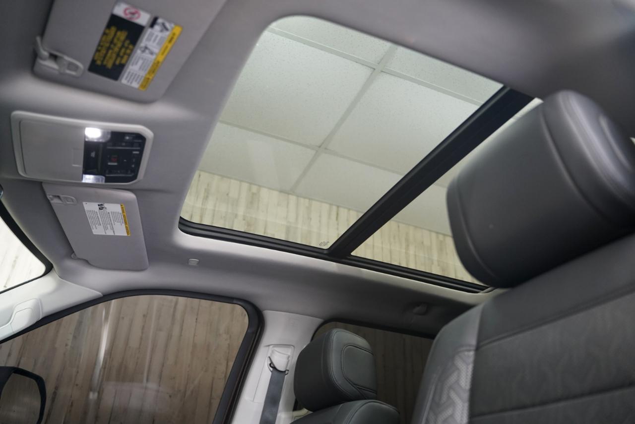 Toyota Tundra 4WD  2024
