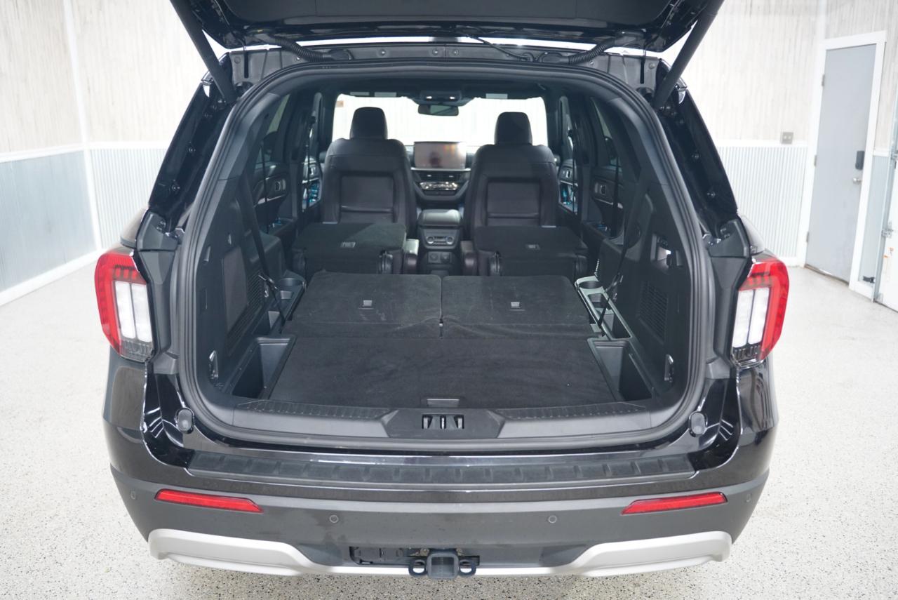 Ford Explorer Platinum RWD 2025