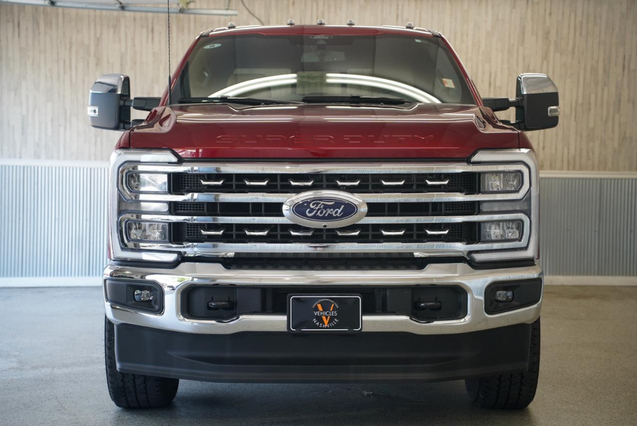 Ford Super Duty F-250 SRW  2025