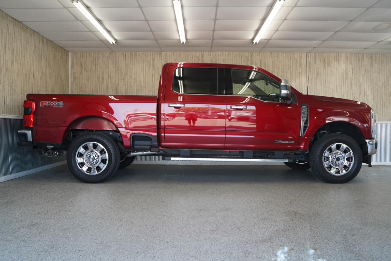 Ford Super Duty F-250 SRW  2025