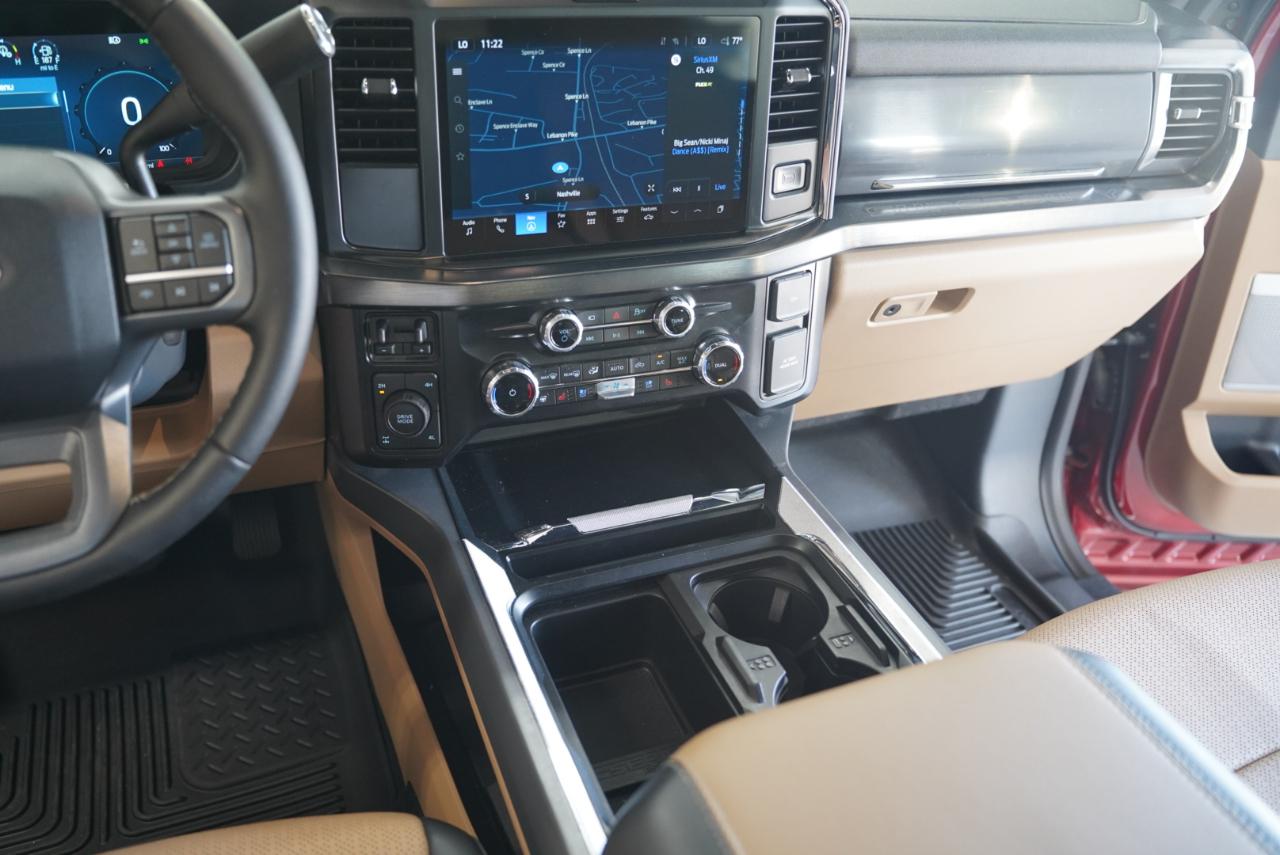 Ford Super Duty F-250 SRW  2025