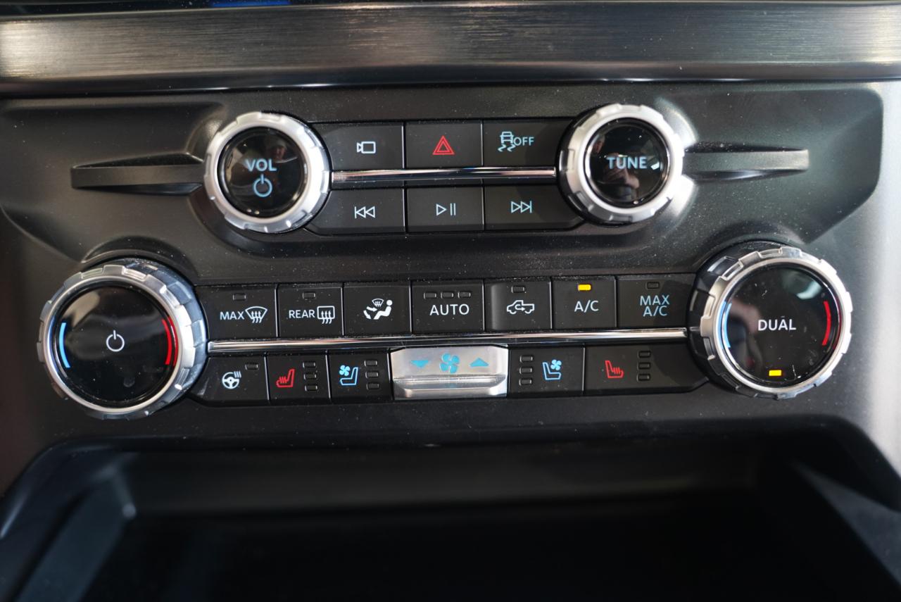 Ford Super Duty F-250 SRW  2025