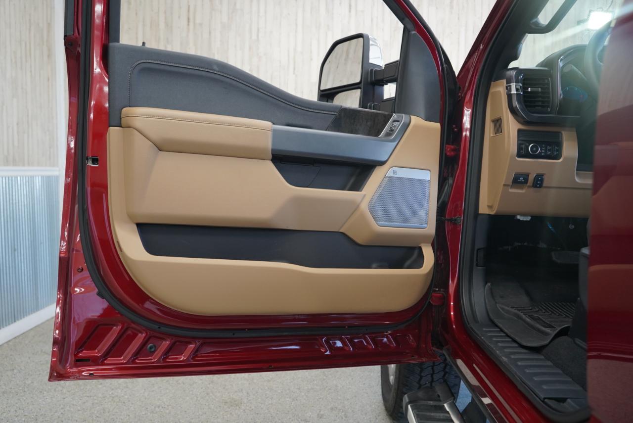 Ford Super Duty F-250 SRW  2025