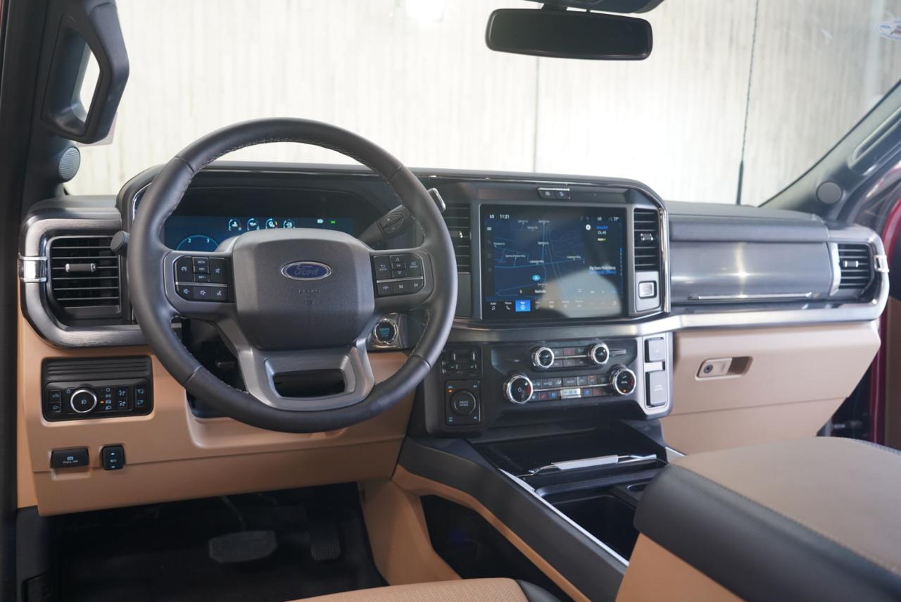 Ford Super Duty F-250 SRW  2025