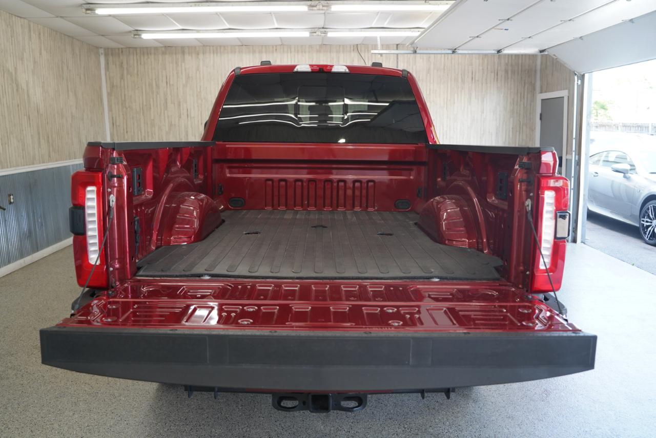 Ford Super Duty F-250 SRW  2025