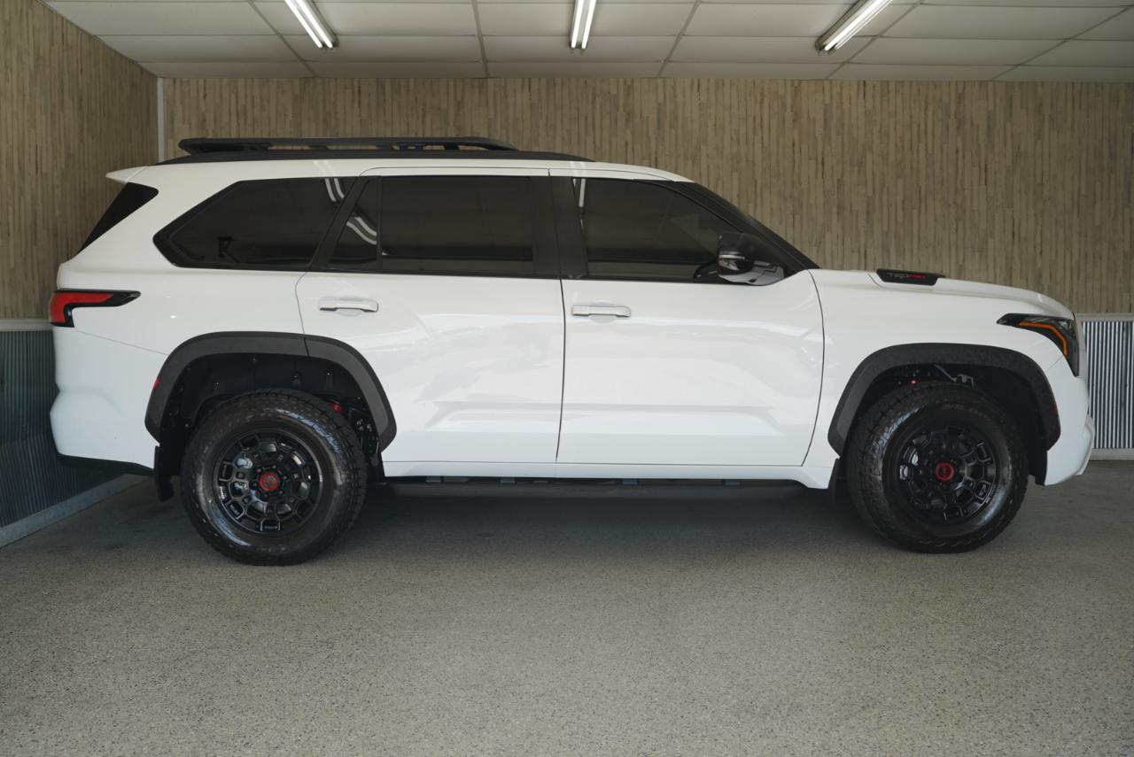 Toyota Sequoia  2025