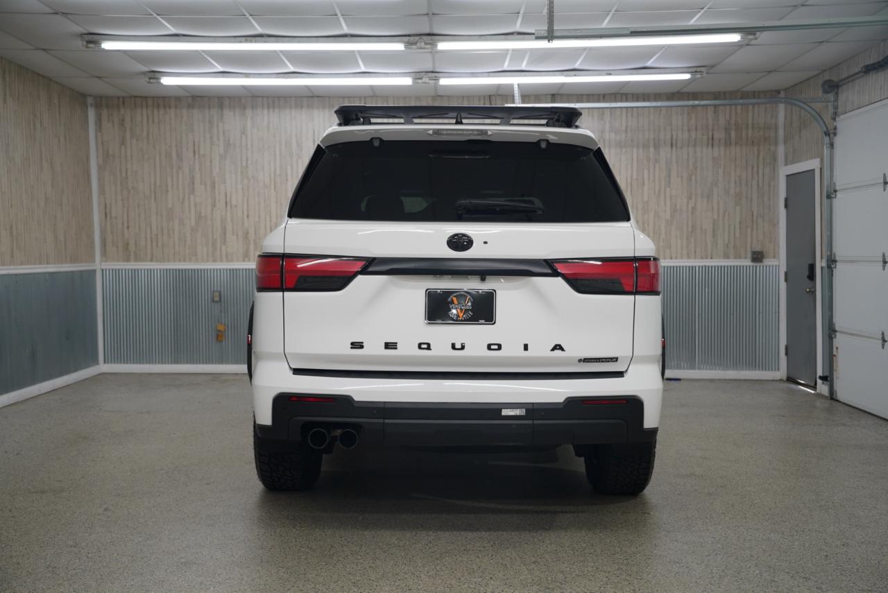 Toyota Sequoia  2025