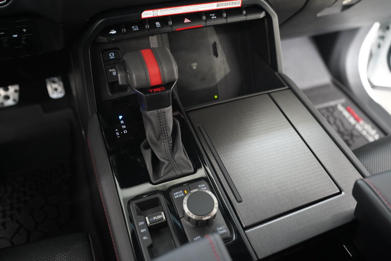 Toyota Sequoia  2025