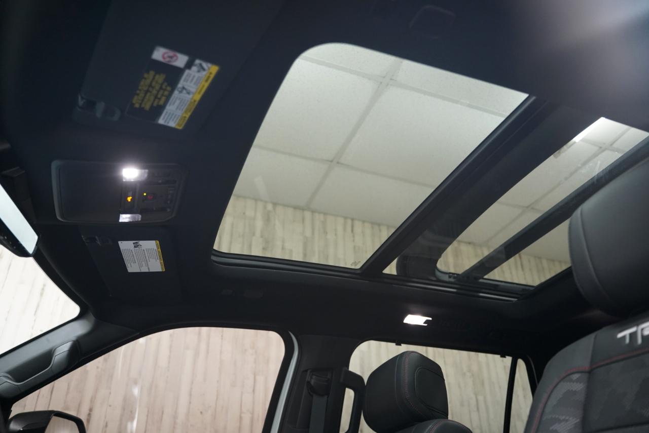 Toyota Sequoia  2025