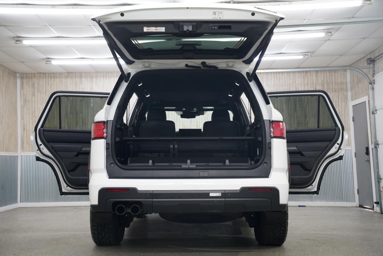 Toyota Sequoia  2025