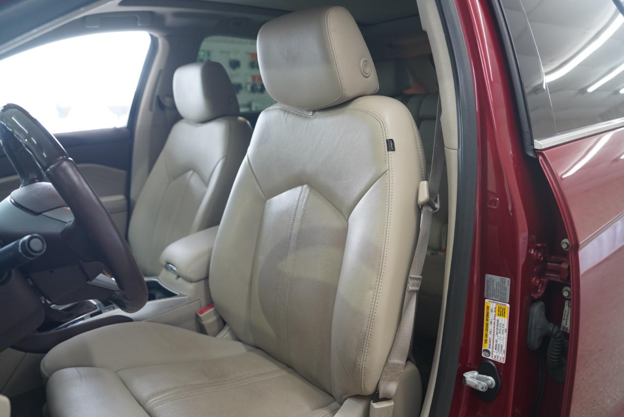 Cadillac SRX AWD 4dr Premium Collection 2012