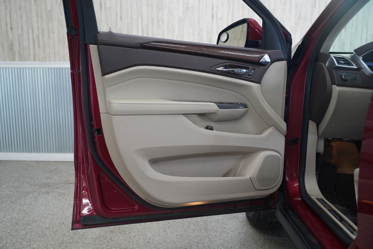 Cadillac SRX AWD 4dr Premium Collection 2012