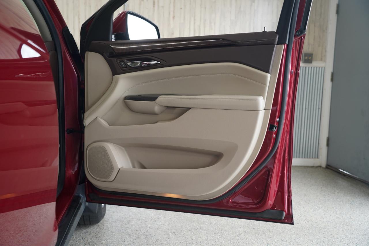 Cadillac SRX AWD 4dr Premium Collection 2012