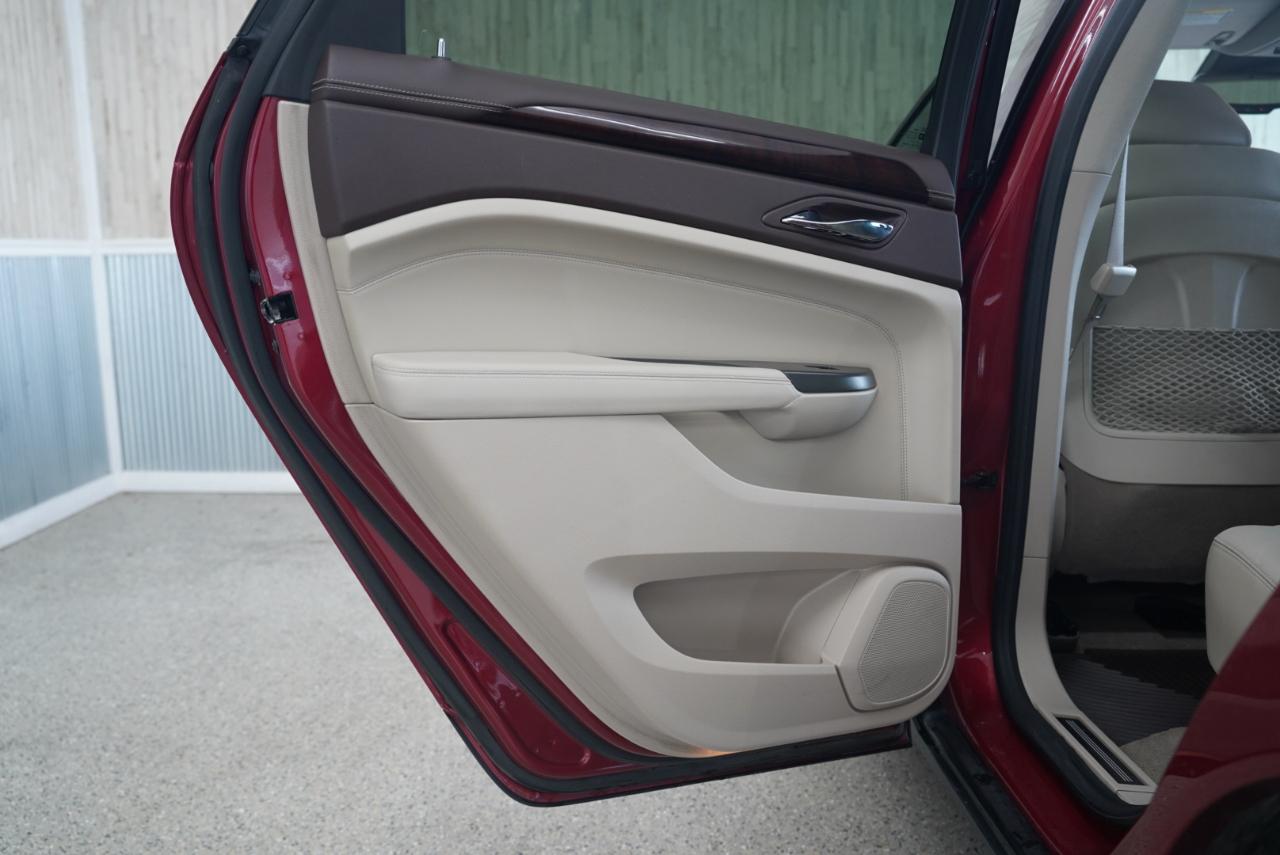 Cadillac SRX AWD 4dr Premium Collection 2012