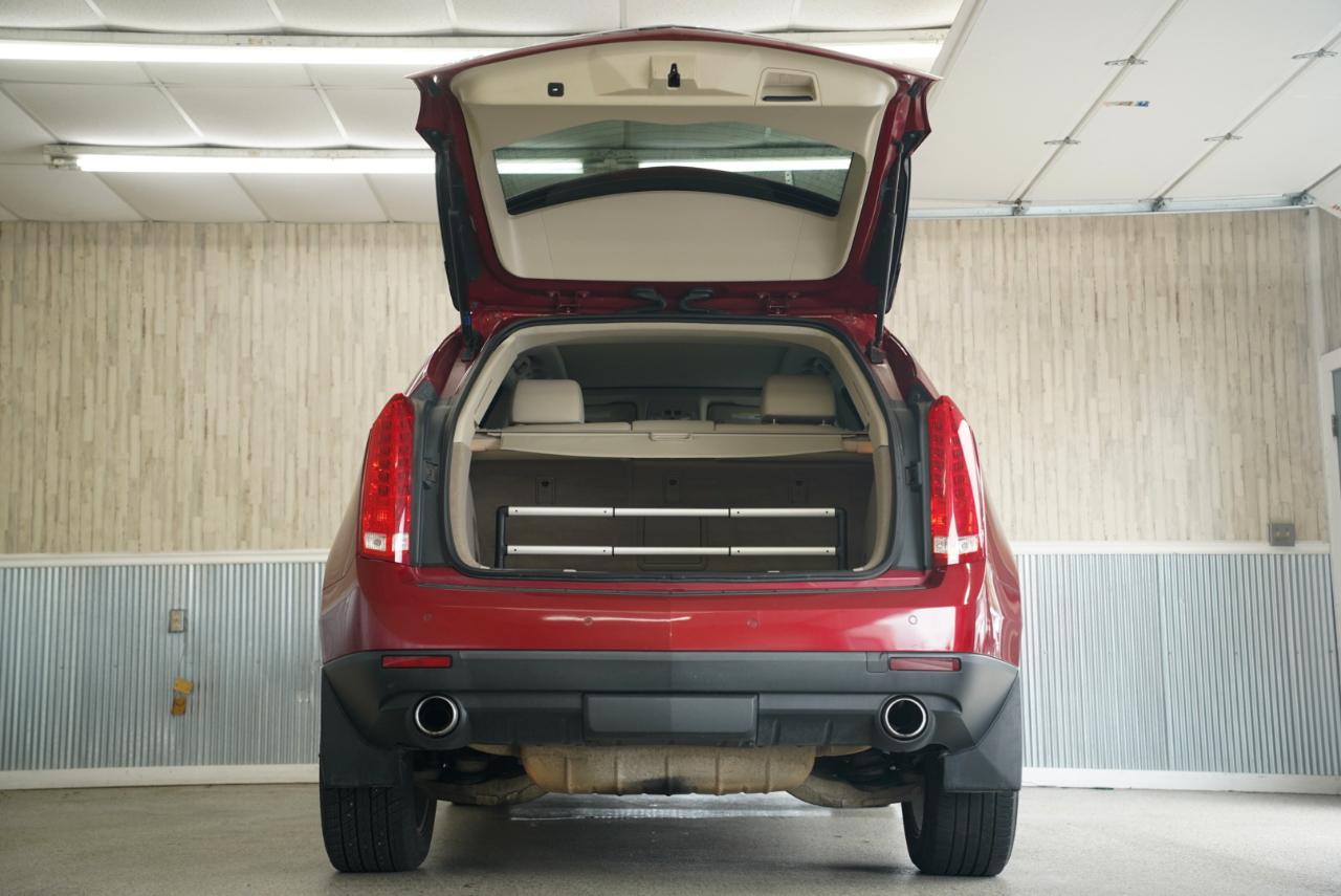Cadillac SRX AWD 4dr Premium Collection 2012