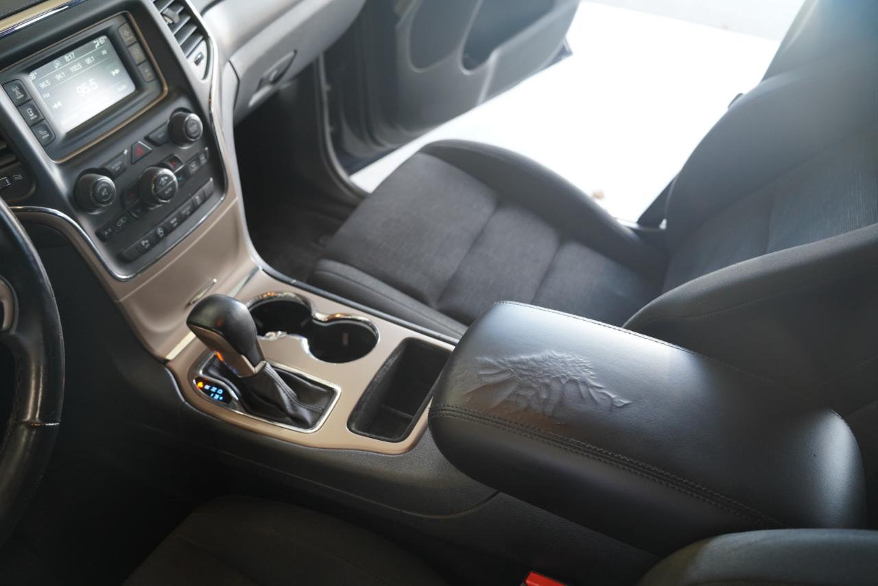 Jeep Grand Cherokee Laredo 4x2 2017