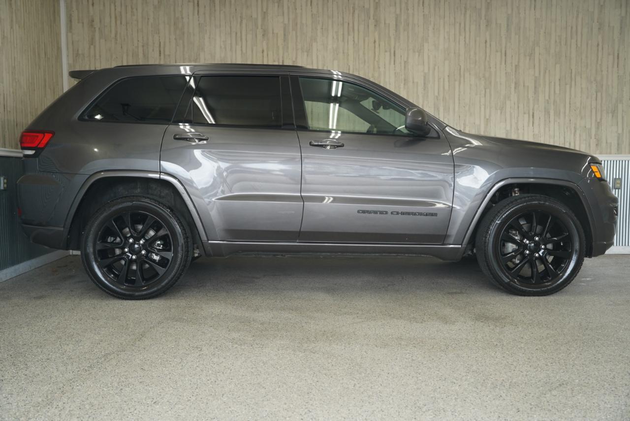 Jeep Grand Cherokee  2017