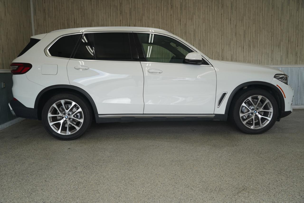BMW X5 xDrive40i Sports Activity Vehicle 2023