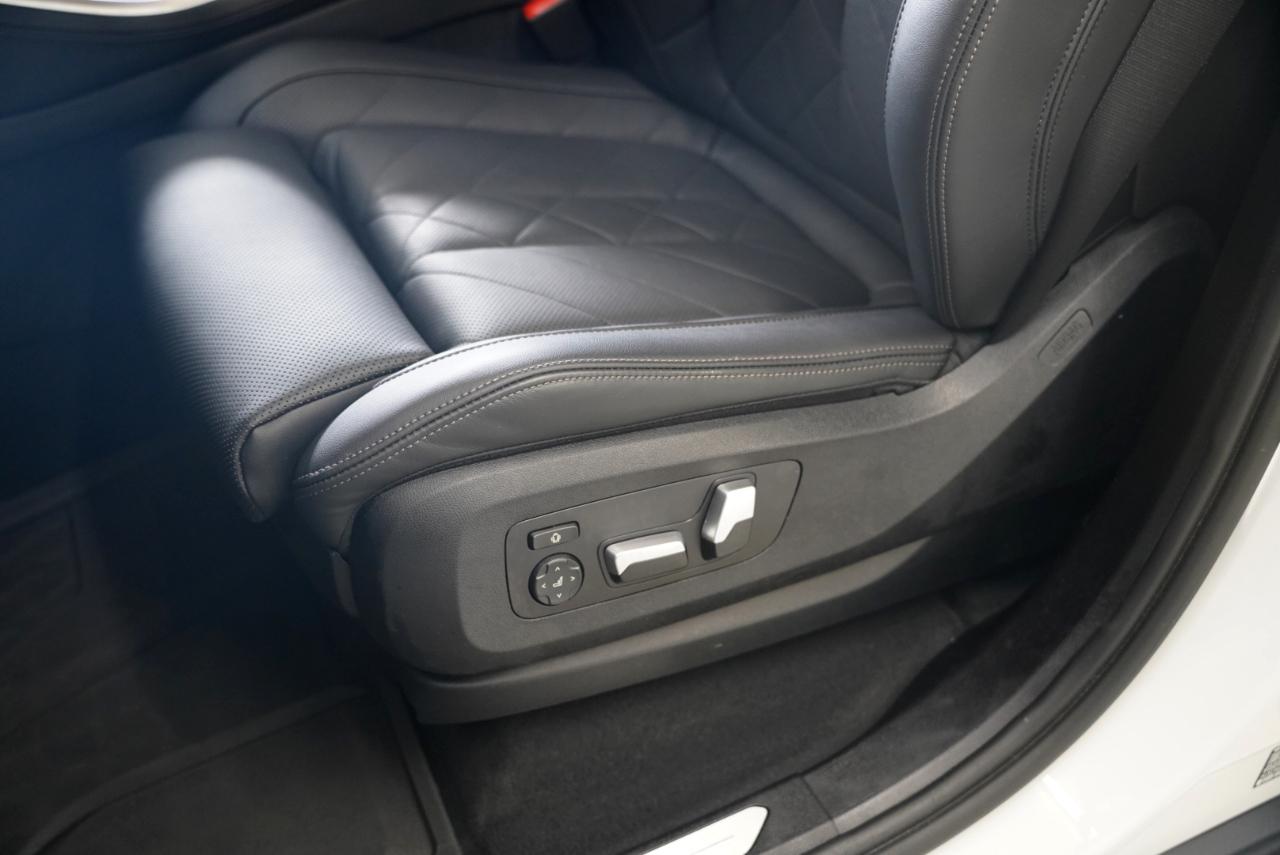 BMW X5 xDrive40i Sports Activity Vehicle 2023
