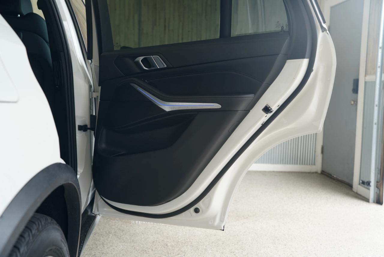 BMW X5 xDrive40i Sports Activity Vehicle 2023