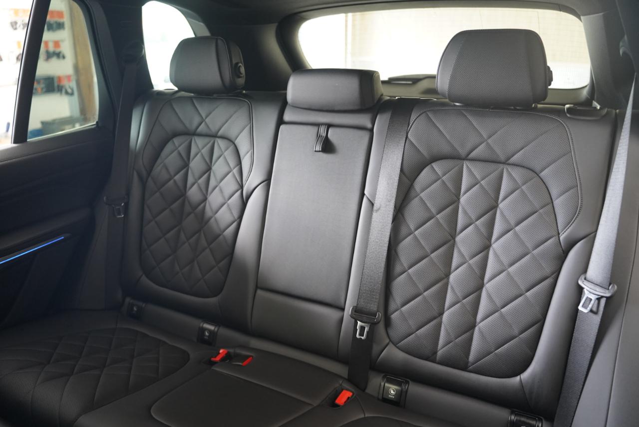 BMW X5 xDrive40i Sports Activity Vehicle 2023