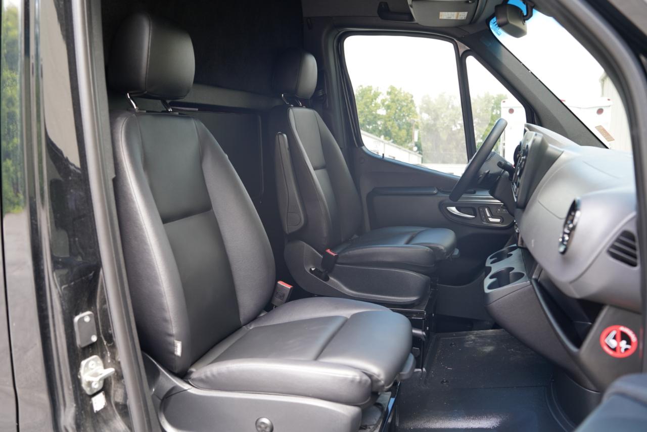 Mercedes-Benz Sprinter Cargo Van 3500 High Roof V6 170" Extended RWD 2021
