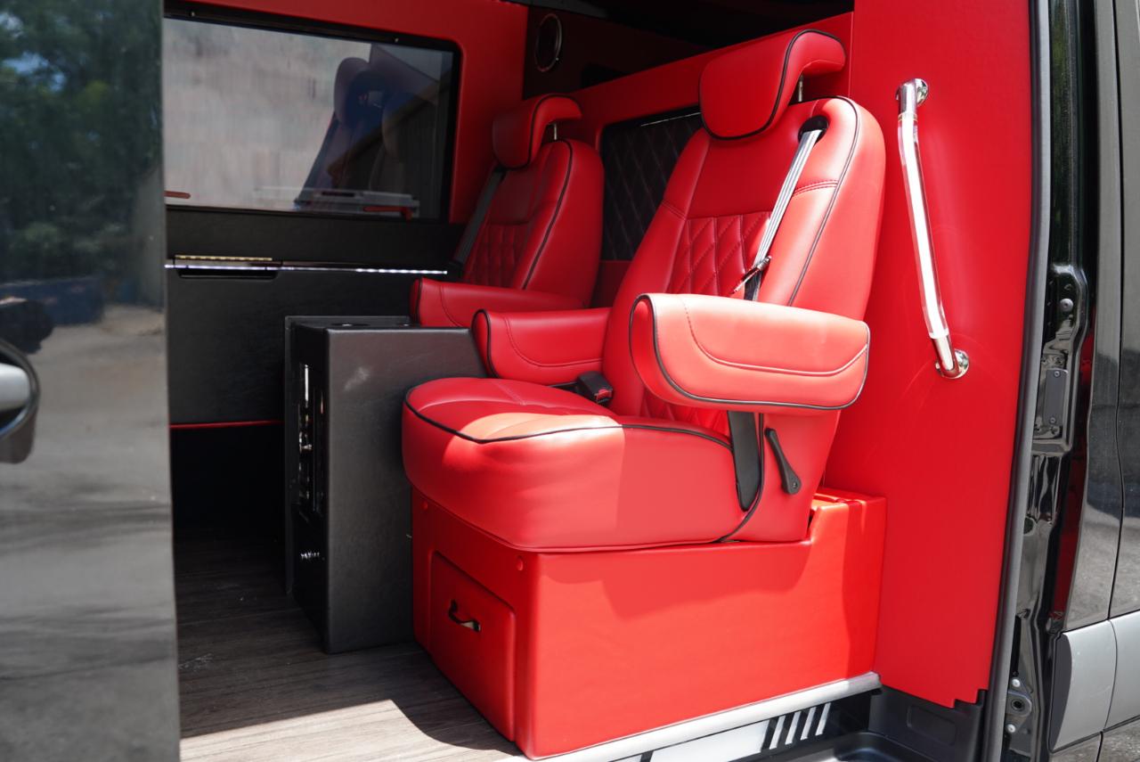 Mercedes-Benz Sprinter Cargo Van 3500 High Roof V6 170" Extended RWD 2021