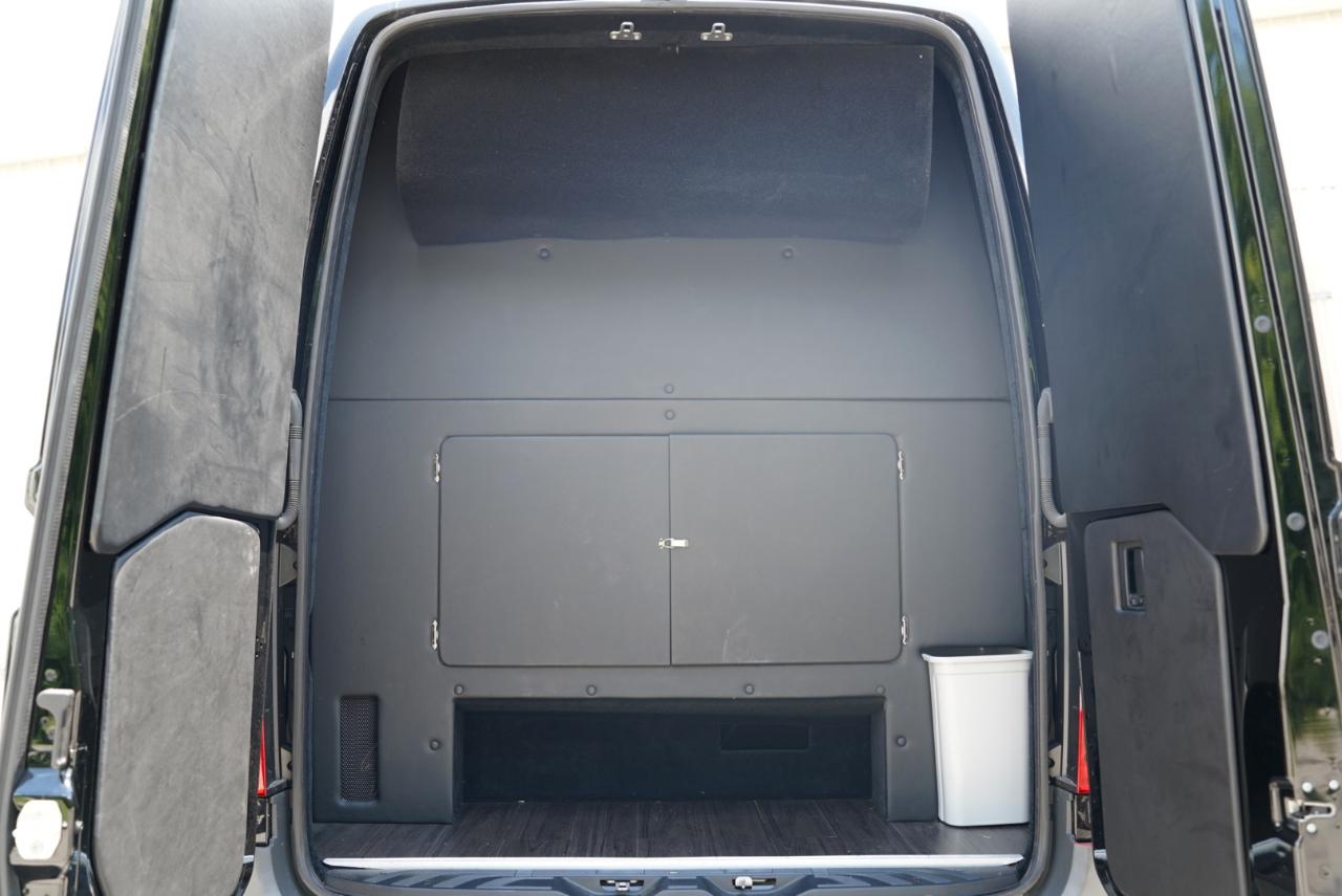 Mercedes-Benz Sprinter Cargo Van 3500 High Roof V6 170" Extended RWD 2021