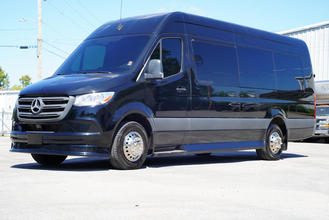 Mercedes-Benz Sprinter Cargo Van 3500 High Roof V6 170" Extended RWD 2021