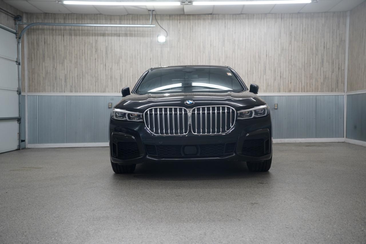 BMW 7 Series 750i xDrive Sedan 2020