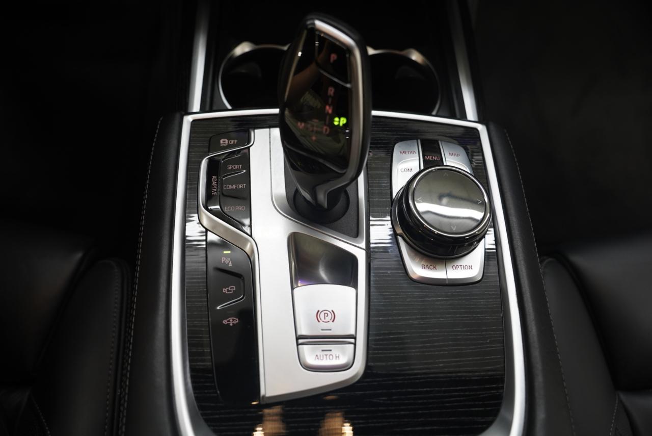 BMW 7 Series 750i xDrive Sedan 2020