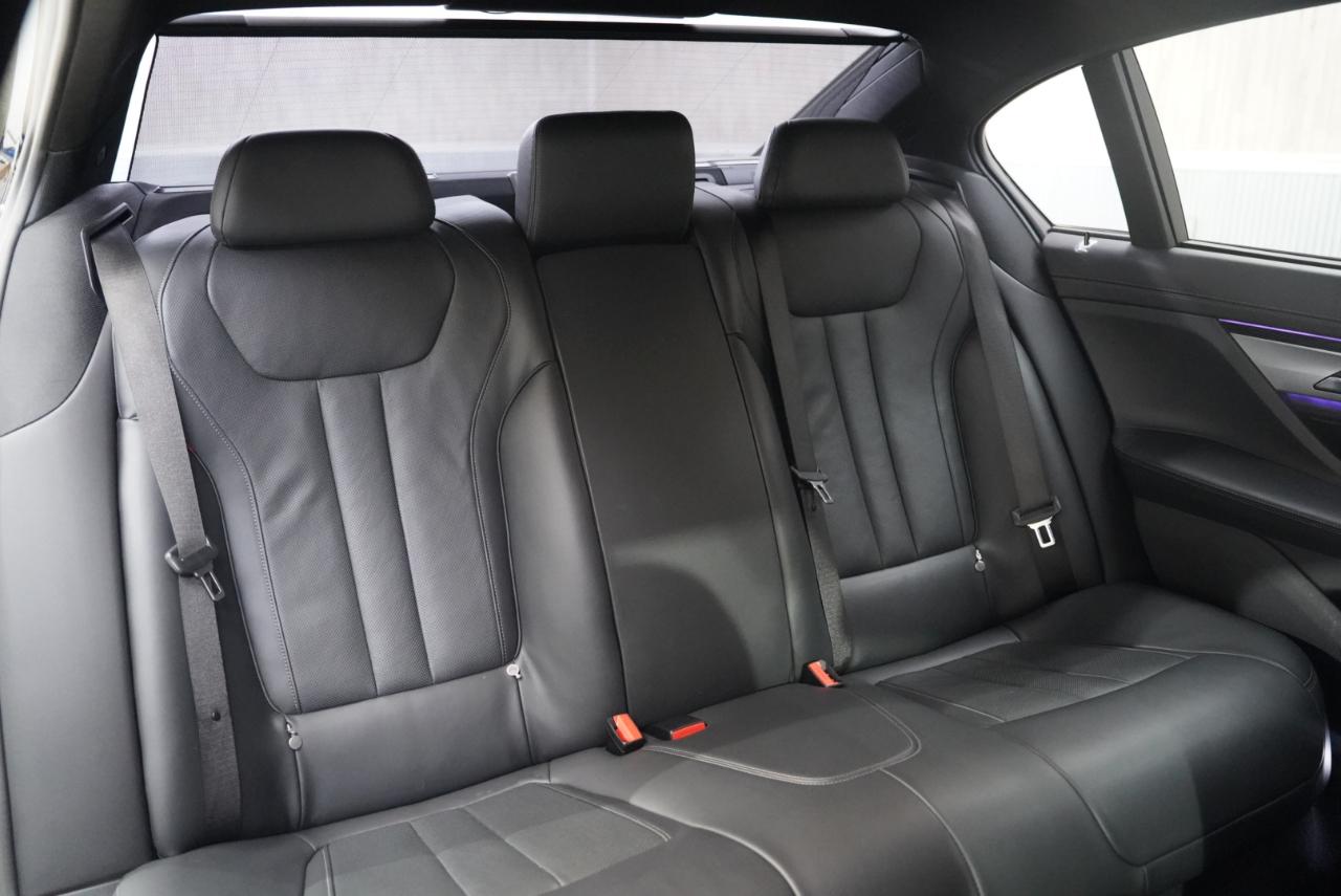 BMW 7 Series 750i xDrive Sedan 2020
