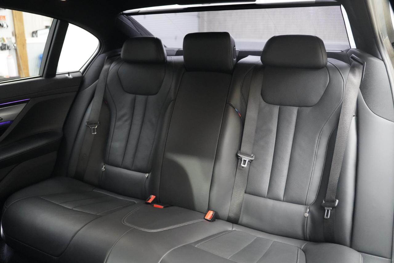BMW 7 Series 750i xDrive Sedan 2020