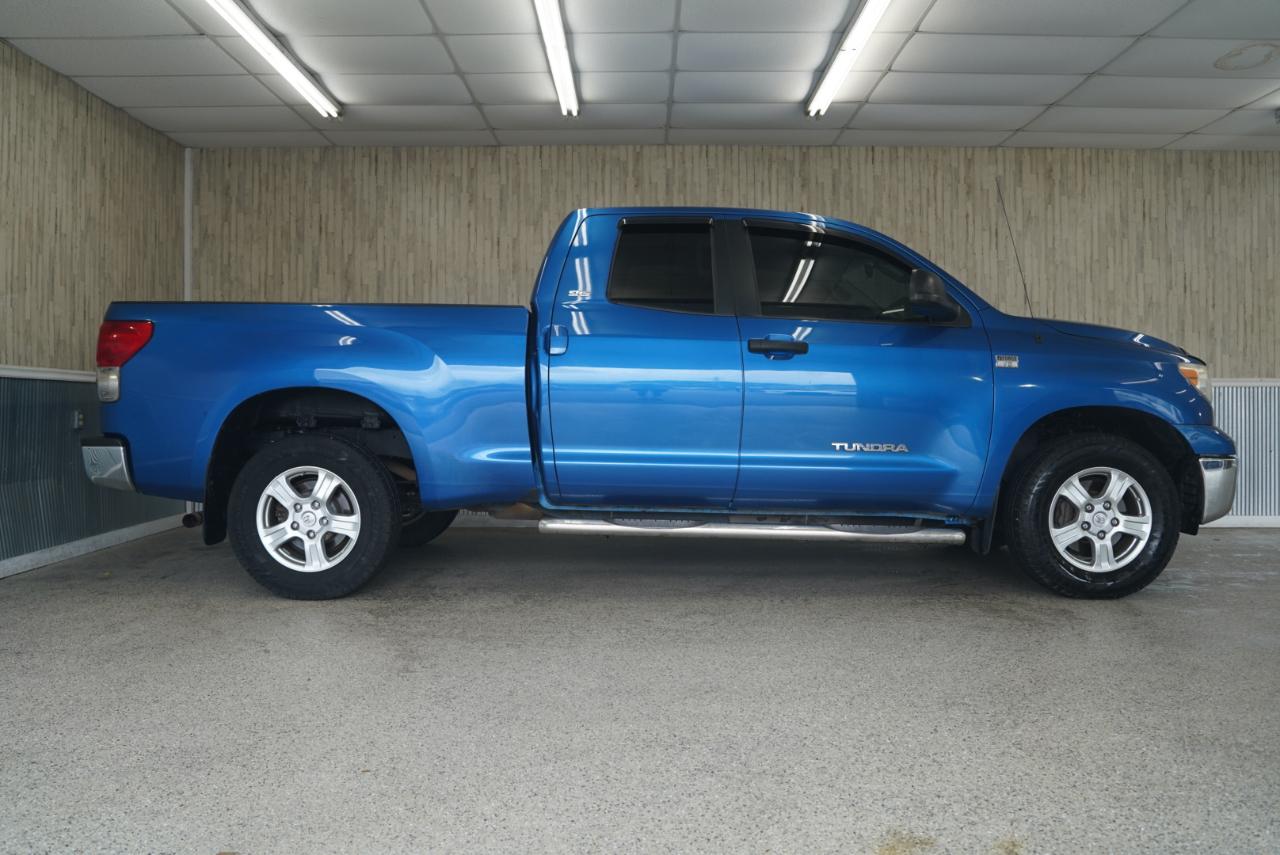Toyota Tundra 2WD Truck  2008