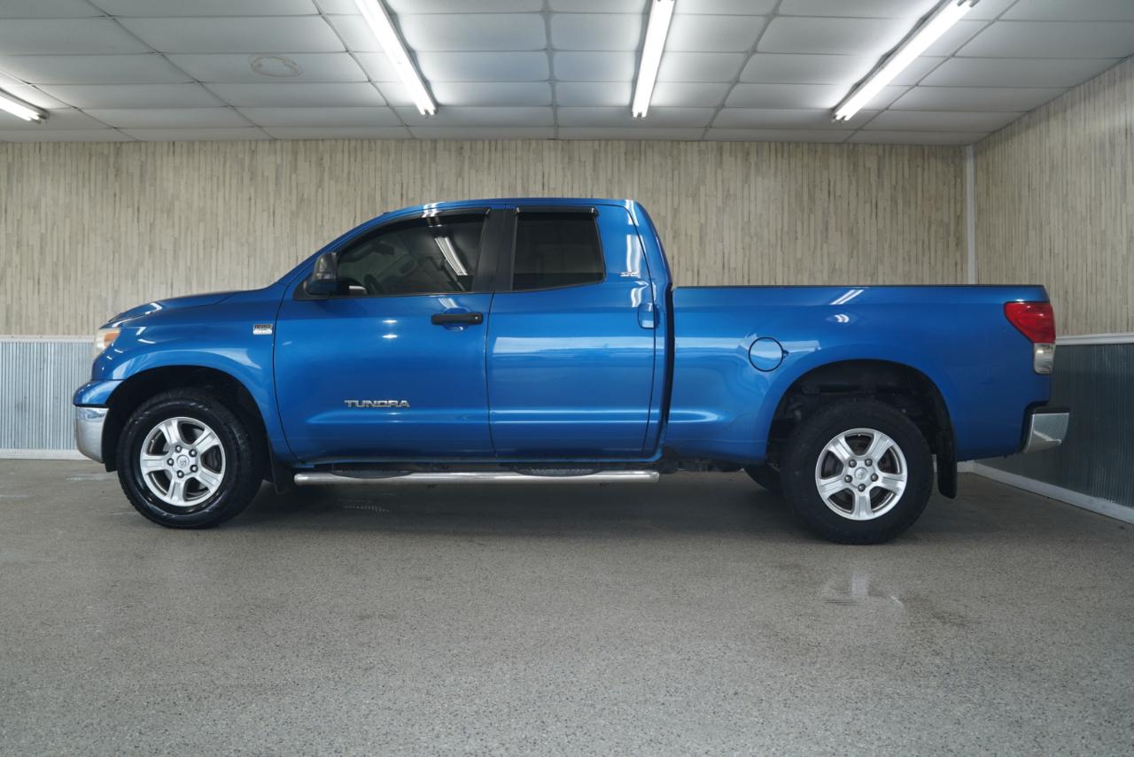 Toyota Tundra 2WD Truck  2008