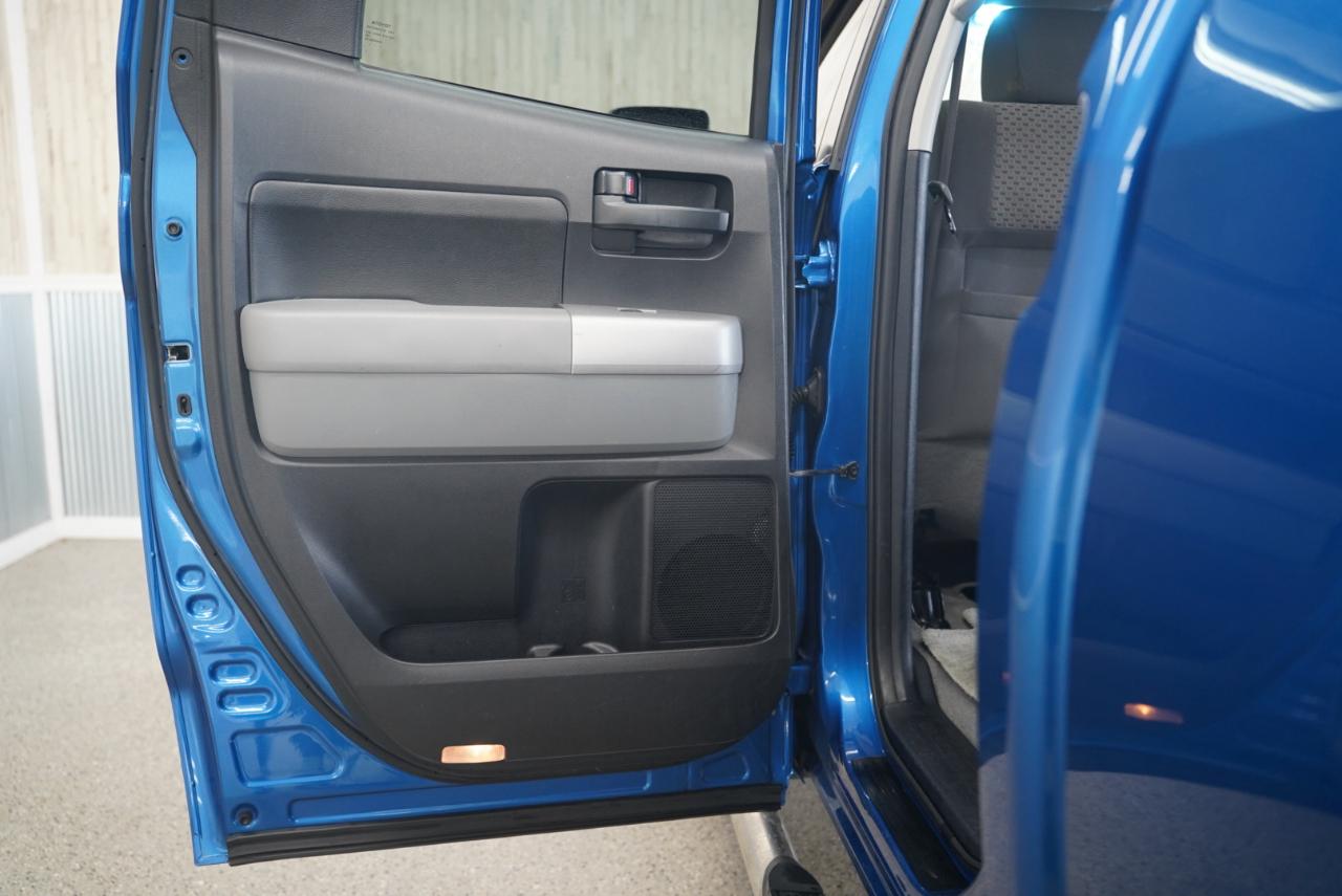 Toyota Tundra 2WD Truck  2008