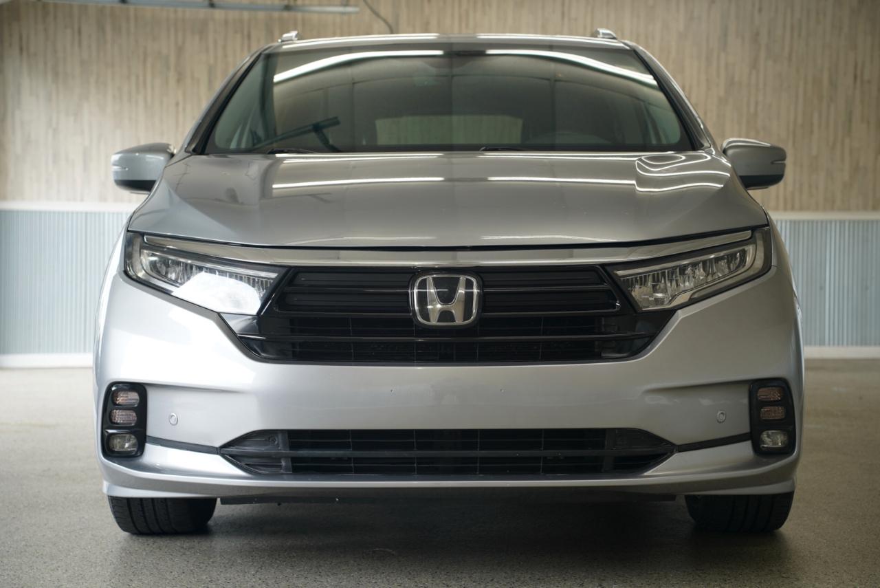 Honda Odyssey Touring Auto 2021