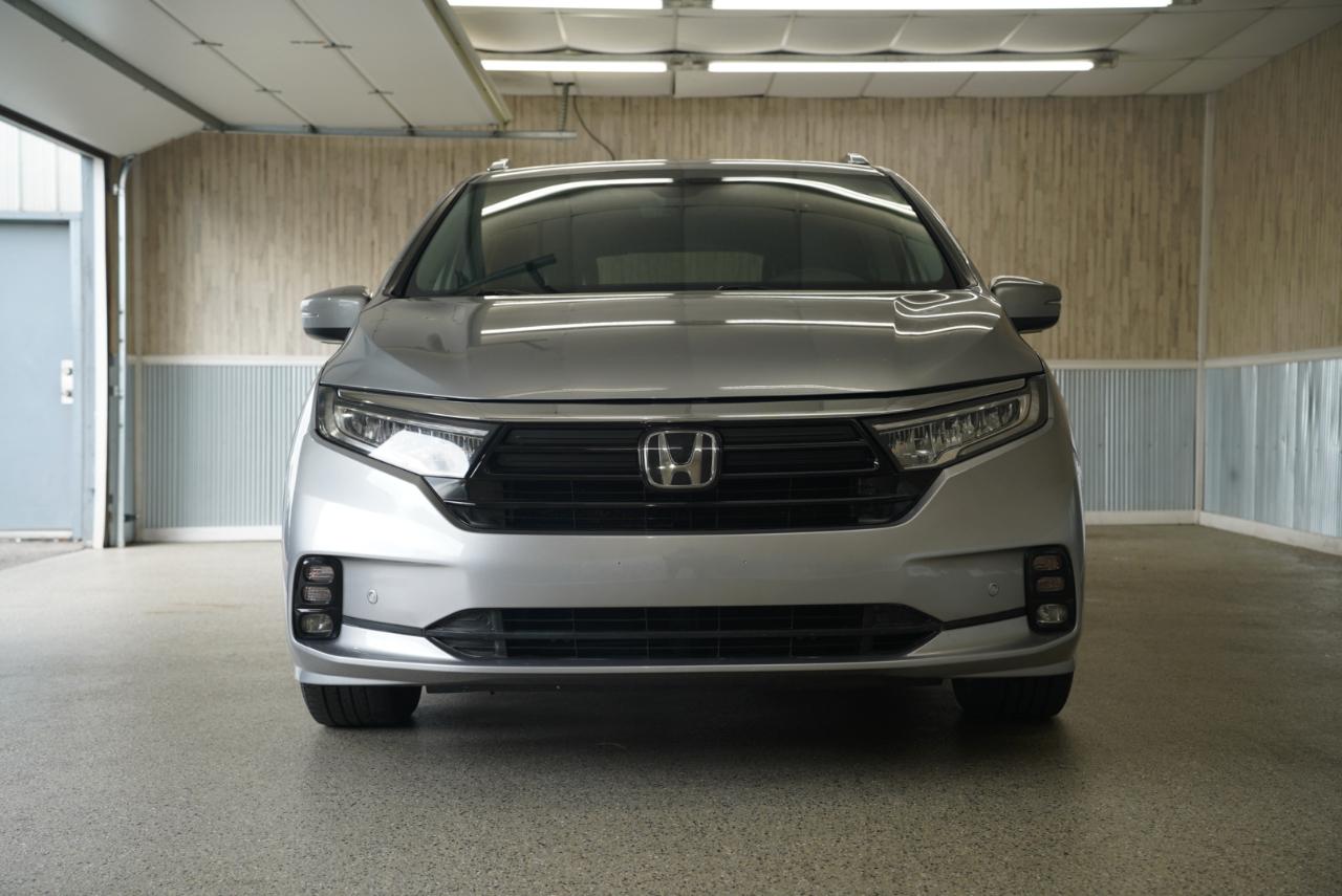 Honda Odyssey Touring Auto 2021