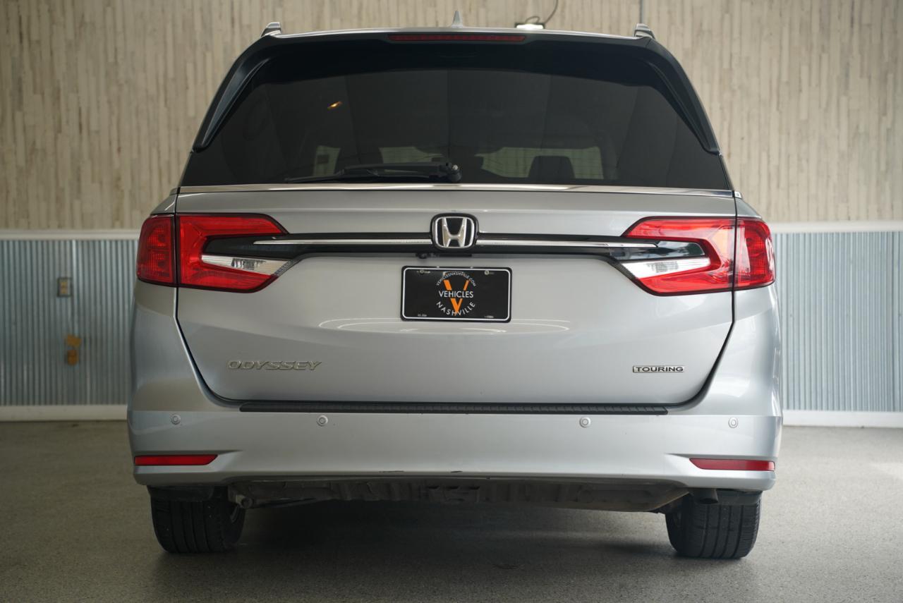 Honda Odyssey Touring Auto 2021