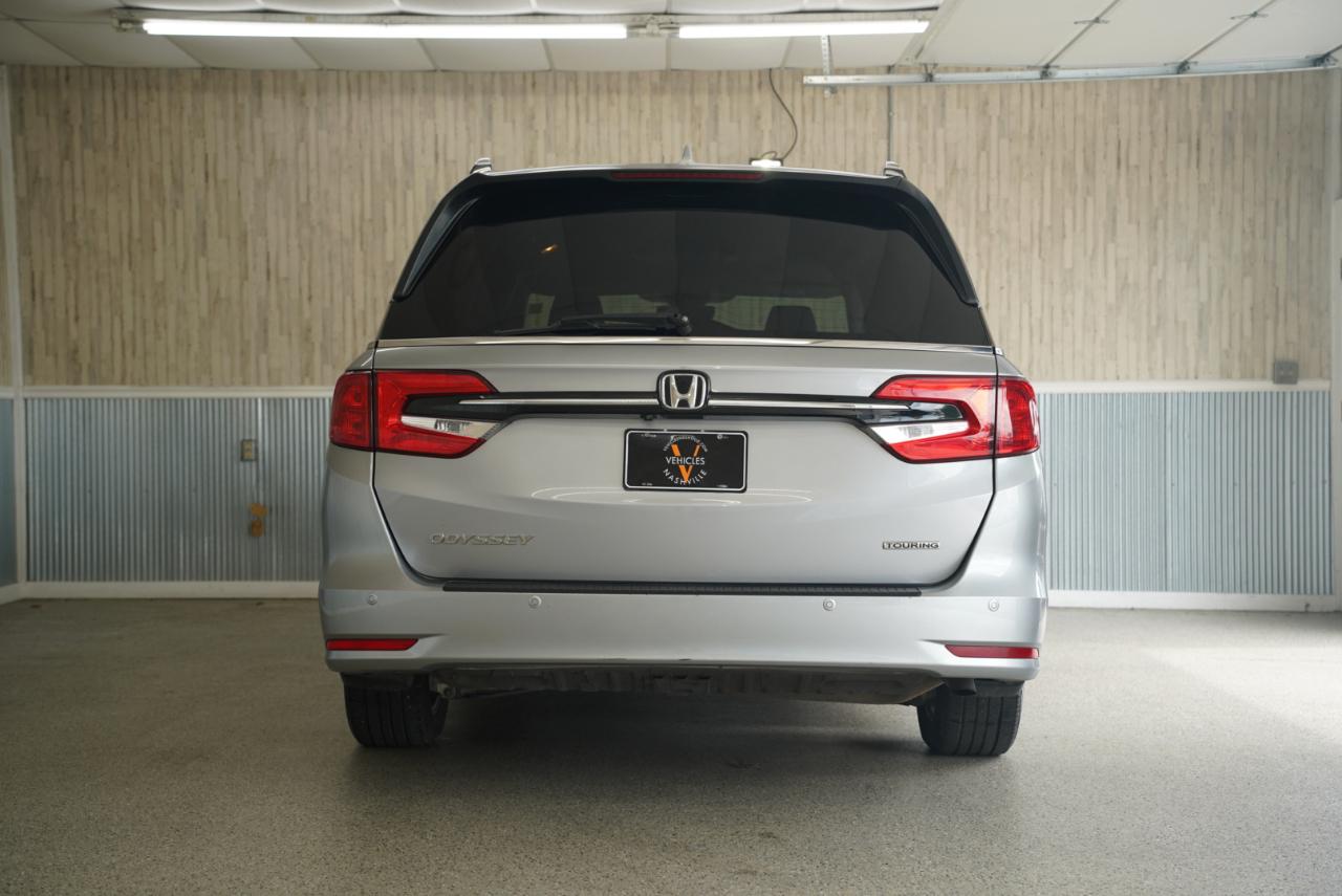 Honda Odyssey Touring Auto 2021
