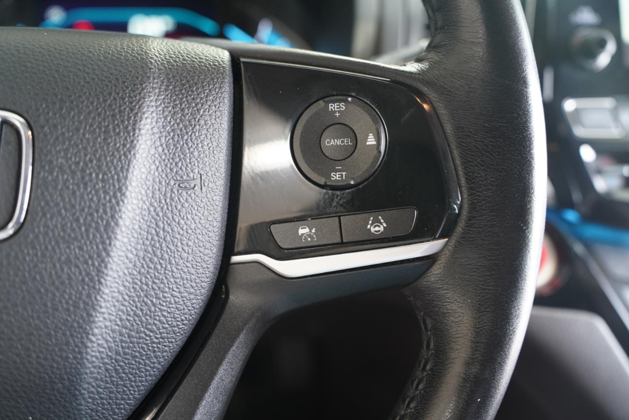 Honda Odyssey Touring Auto 2021